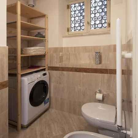 Campitelli Fascinating * Rome